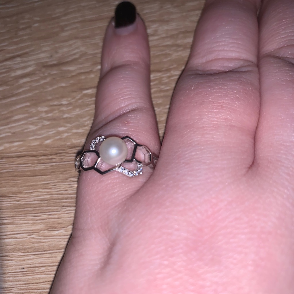 Beehive Ring